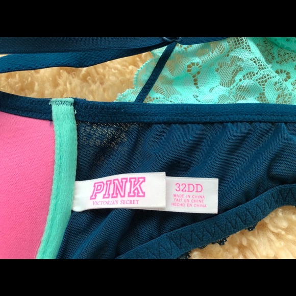 Victoria’s PINK32DD NWOT Front Close Turquoise - Picture 3 of 3